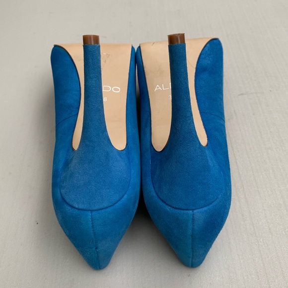 Aldo blue suede heels. Size 38. - Picture 8 of 8